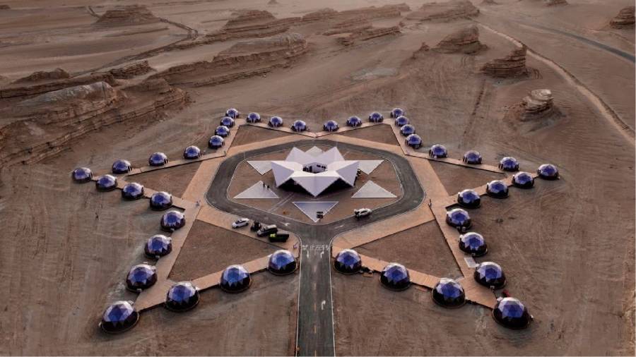 火星移民预演场——模拟外星环境的极端生存训练开封县户外野奢帐篷实验项目